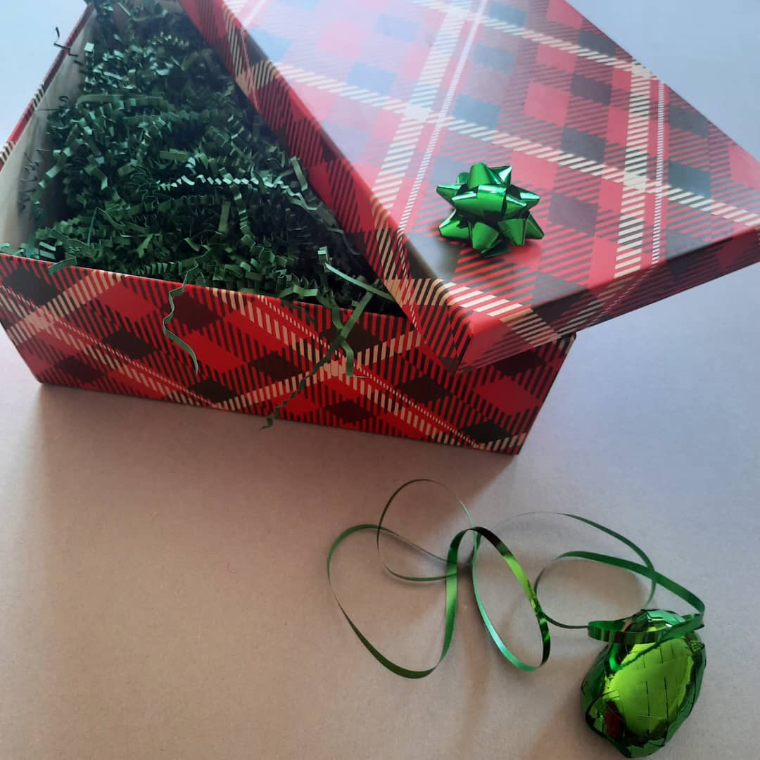 Forest Green Crinkle Shred Paper
