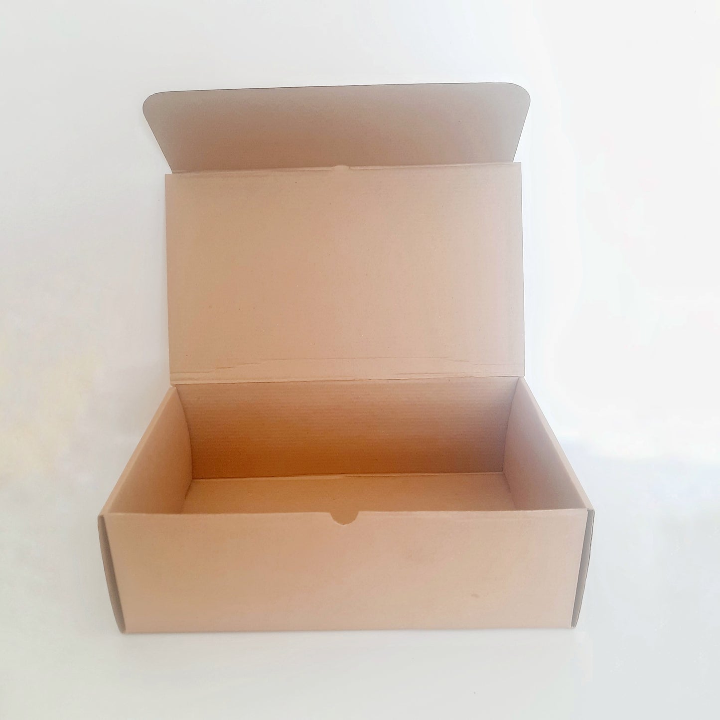 Medium Kraft Rectangle Gift Box - 240 x 183 x 92mm